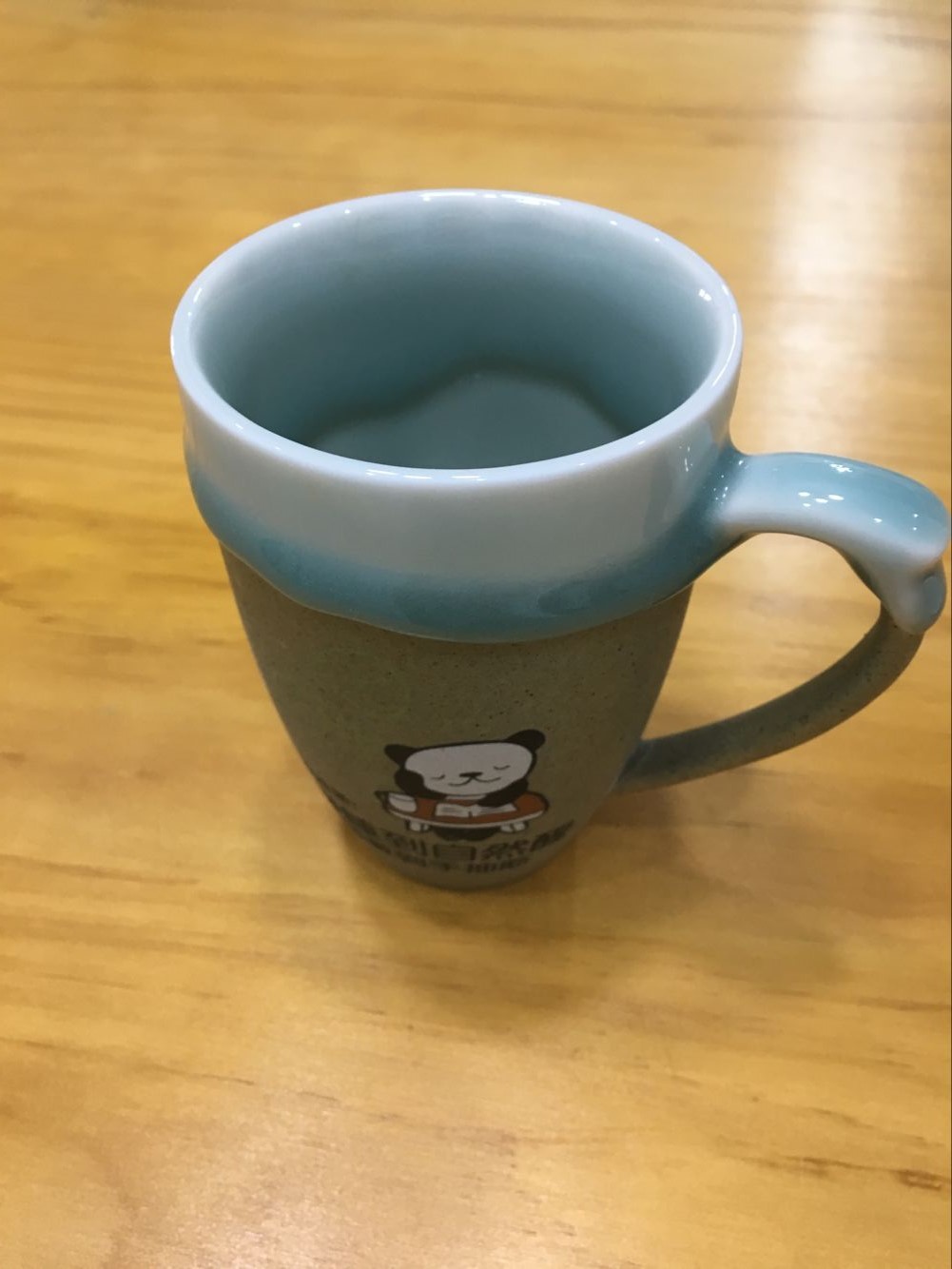 天气渐渐转凉，你在用鄯水的杯子喝水吗？