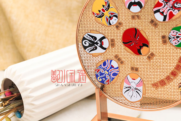 如何定制高大上摆件纪念品