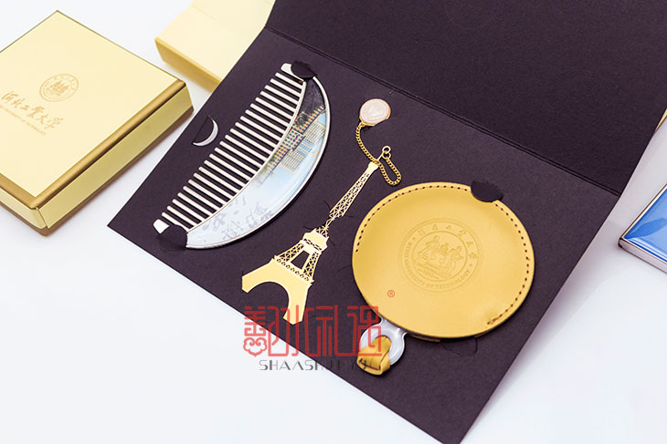 高校纪念品 纪念品定制