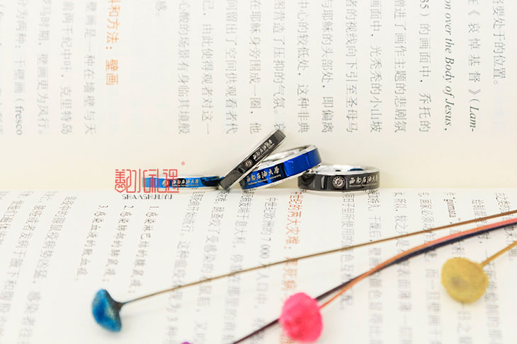 高校纪念品 校园纪念品 高校纪念品定制