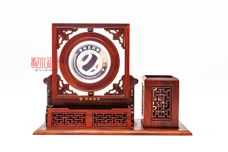 公司周年庆送什么纪念品？