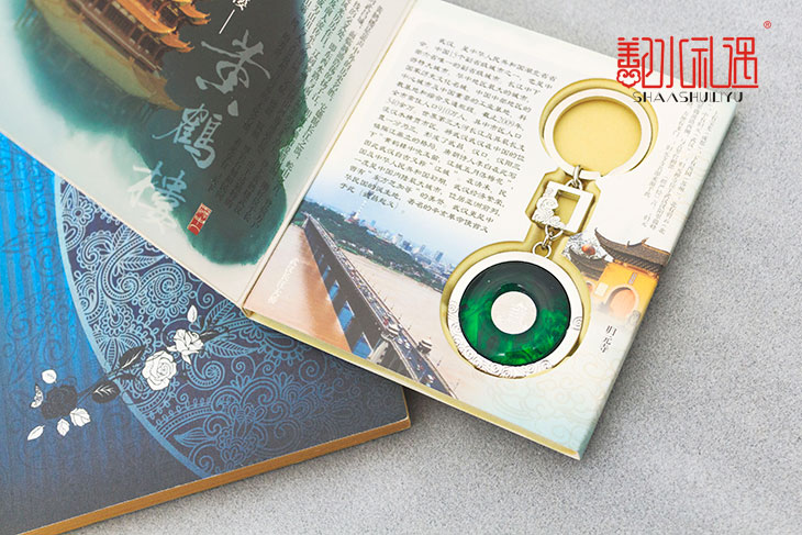鄯水礼遇为武汉各个景区制作精美钥匙扣