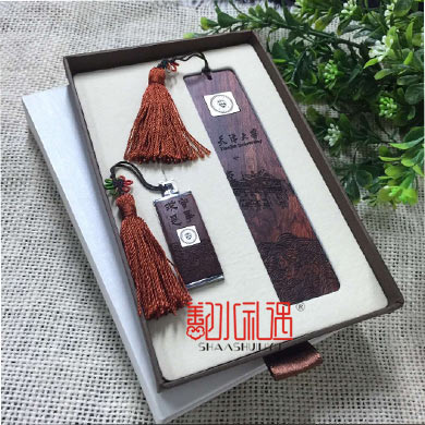 高校纪念品定制，鄯水礼遇为您开发设计！免费策划