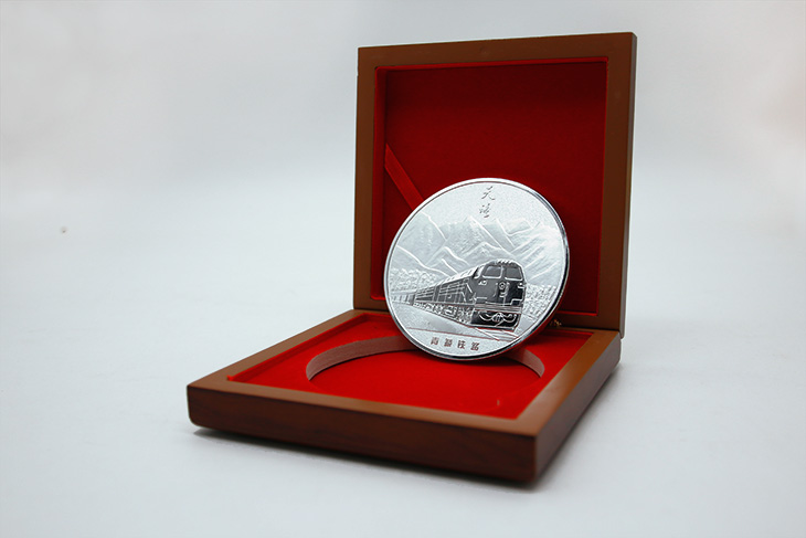 定制金银纪念品的注意事项