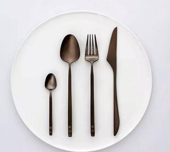 台北故宫纪念品设计研究-文化符号分析