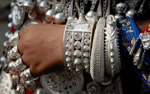 你买的旅游纪念品，有纪念的价值吗？