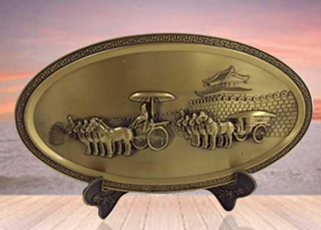 鄯水礼遇基于文化景区的旅游纪念品设计